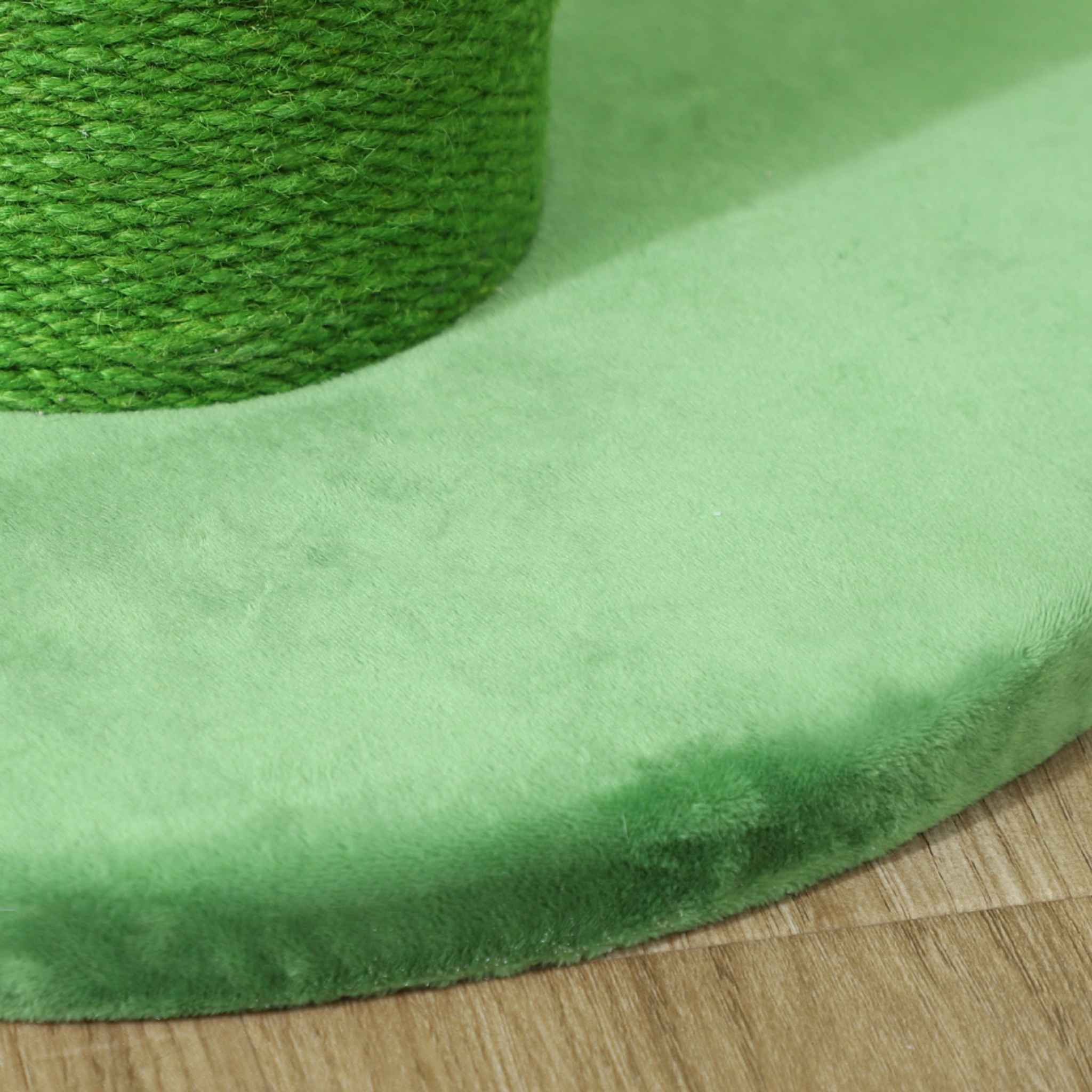 Wide anti tip green fabric base